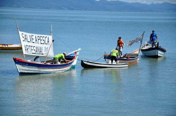 Pescadores_da_Baia_Norte_em_Florianpolis